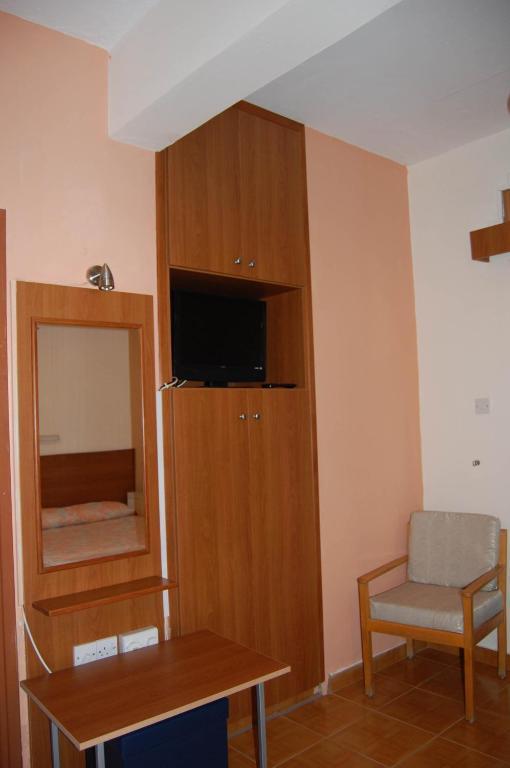 Nightingale Hotel Platres Habitación foto
